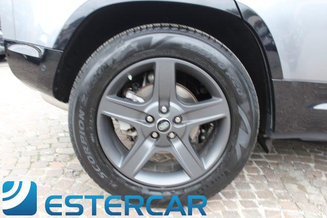 LAND ROVER Defender 110 3.0D 250CV AWD Auto X-Dynamic S 7 posti