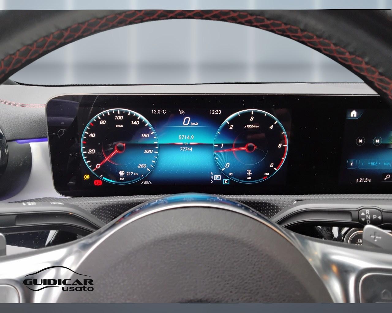 Mercedes-Benz CLA Coupe - C118 - CLA Coupe 180 d Premium auto