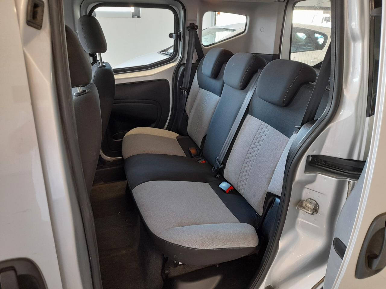 Fiat Qubo 1.3 MJT 80 CV Lounge