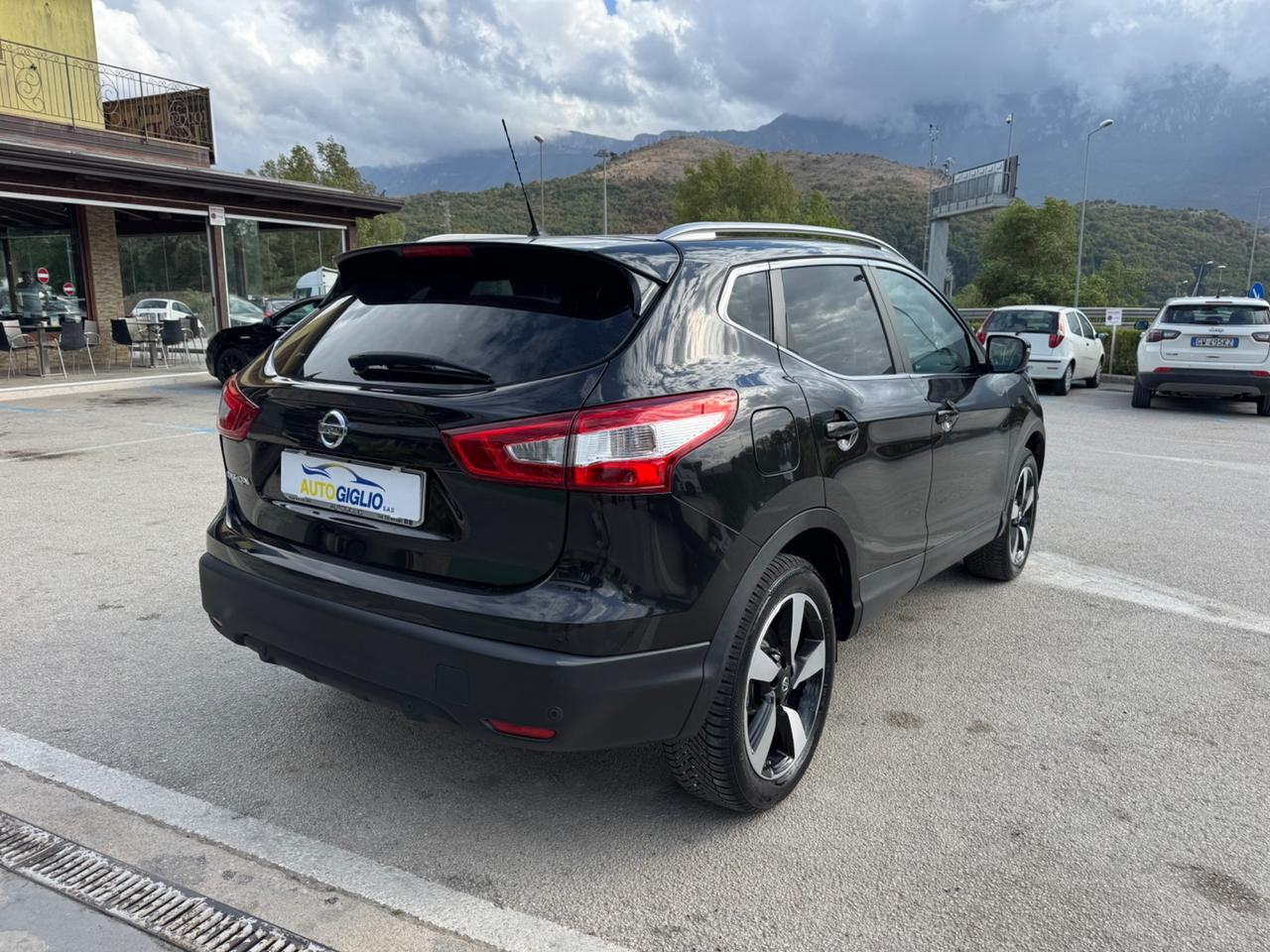 Nissan Qashqai 1.5 dCi Tekna, Tetto Panoramico, camera 360°, ecc
