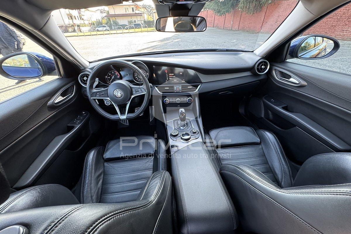 ALFA ROMEO Giulia 2.2 Turbodiesel 210 CV AT8 AWD Q4 Veloce