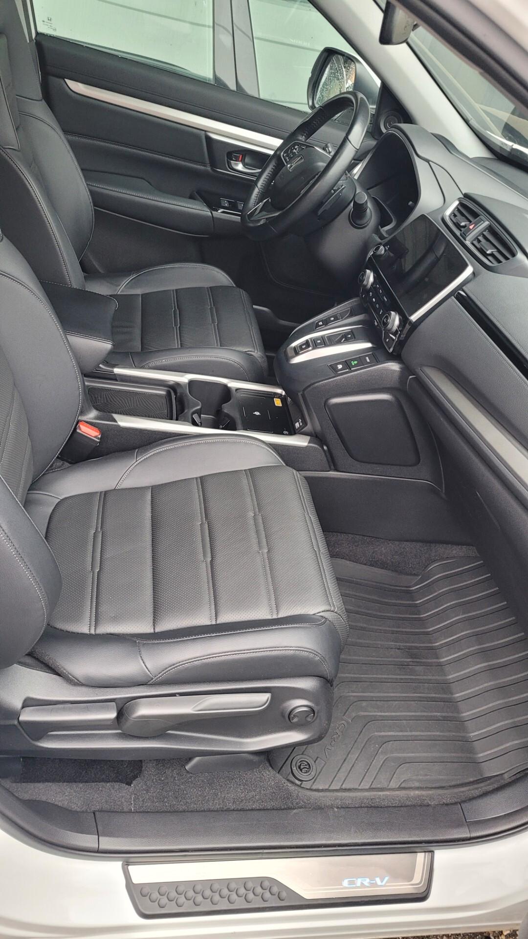 Honda CR-V 4x4 .. tetto apribile .. garanzia fino 2030 ..