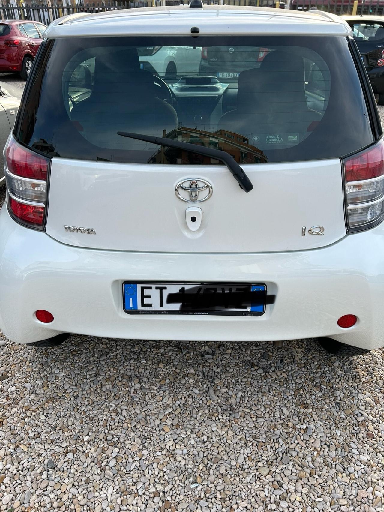 Toyota iQ 1.0 CVT Lounge Euro 5 solo 59000 km