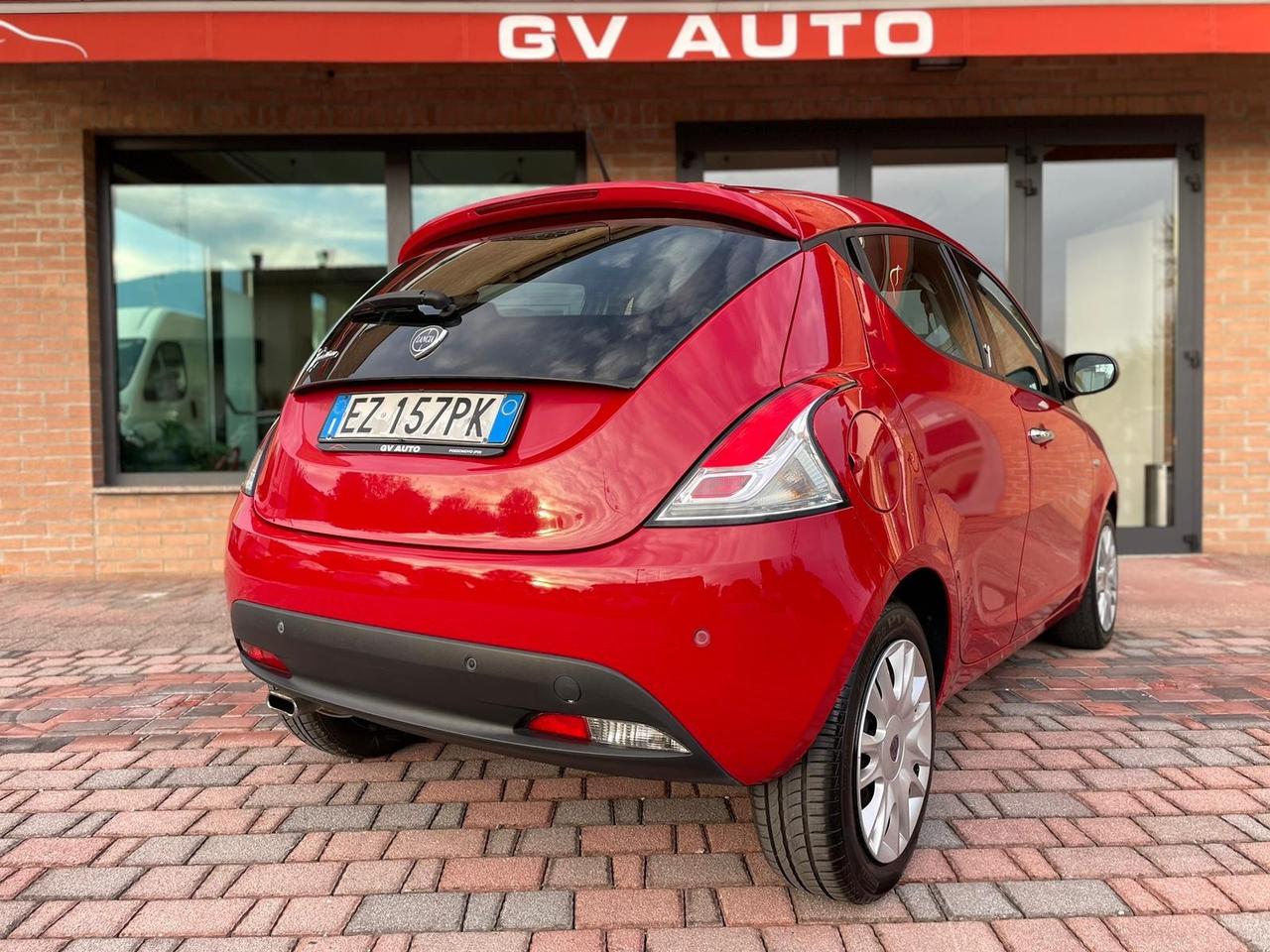 Lancia Ypsilon 1.3 MJT 16V 95 CV 5 porte S&S Gold