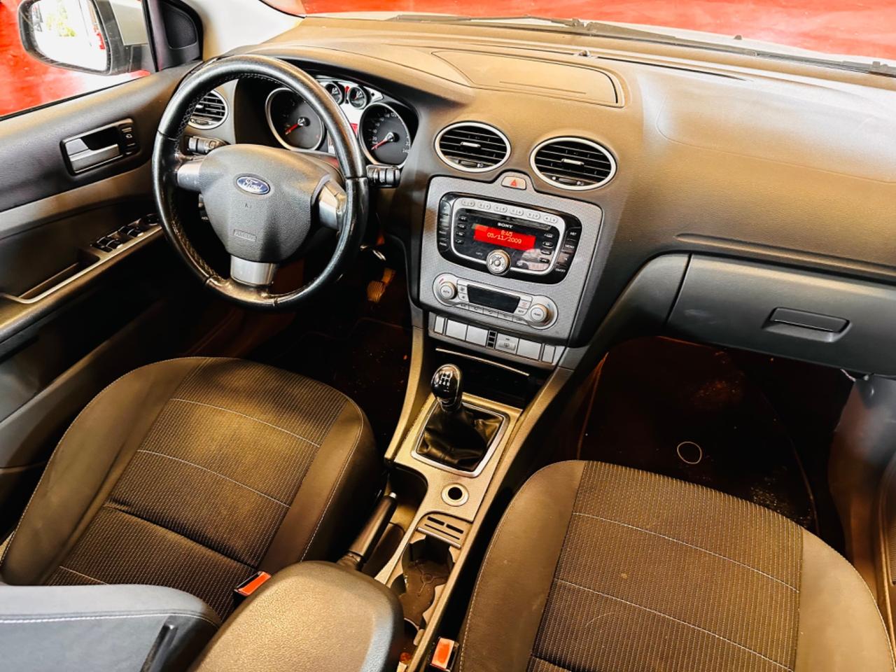 Ford Focus 1.6 TDCi Titanium Ok Neopatentati