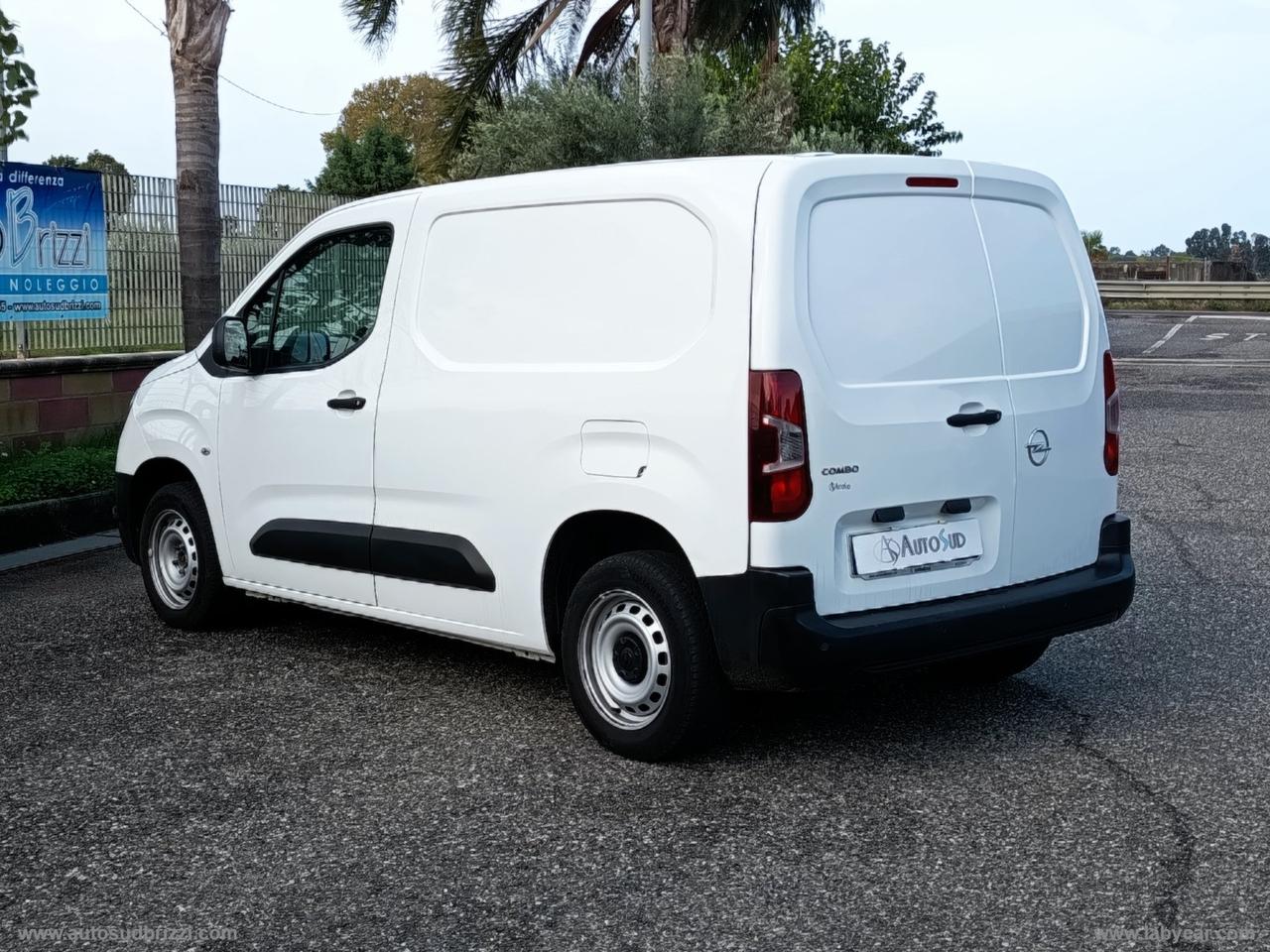 Combo Cargo 1.5 D 100 PC 650kg Ed.