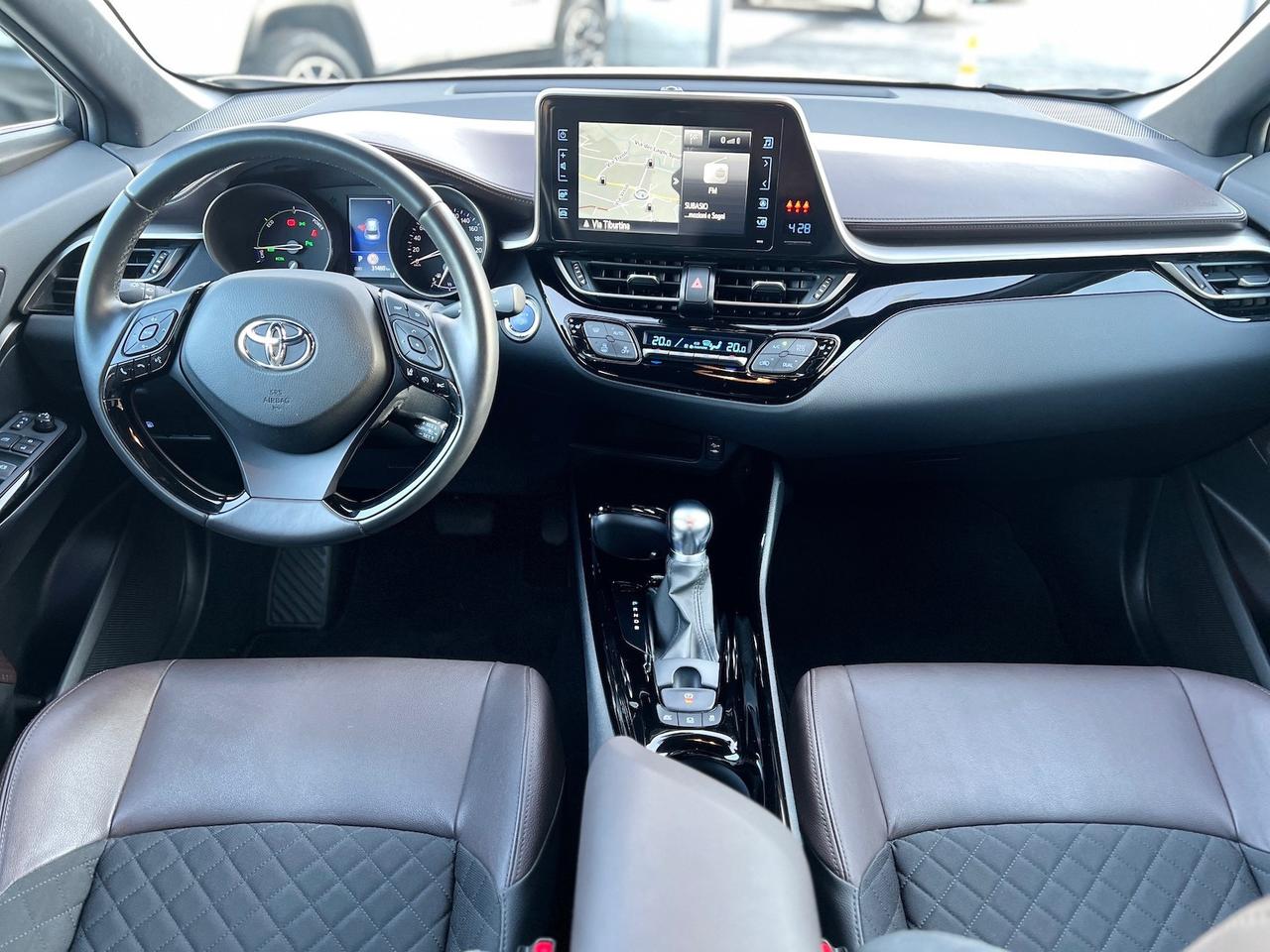 Toyota C-HR 1.8 Hybrid E-CVT 2019 Lounge - 31ooo KM