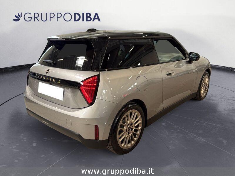 MINI Cooper Mini J01 All-Electric Mini SE Favoured