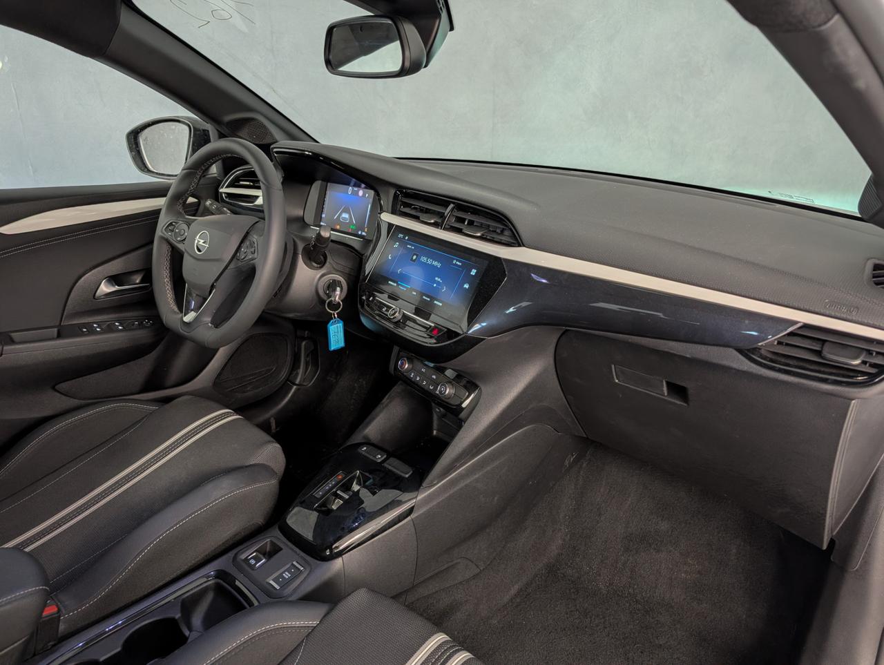 Opel Corsa 1.2 100cv AT8 GS