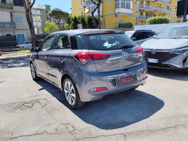HYUNDAI i20 1.2 84 CV 5 porte Comfort