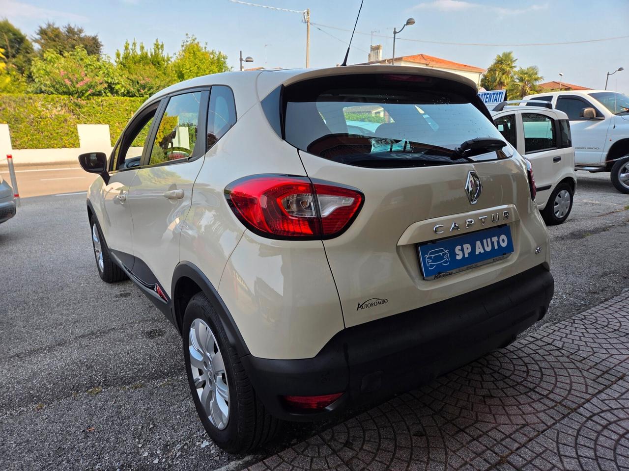 Renault Captur - 2014