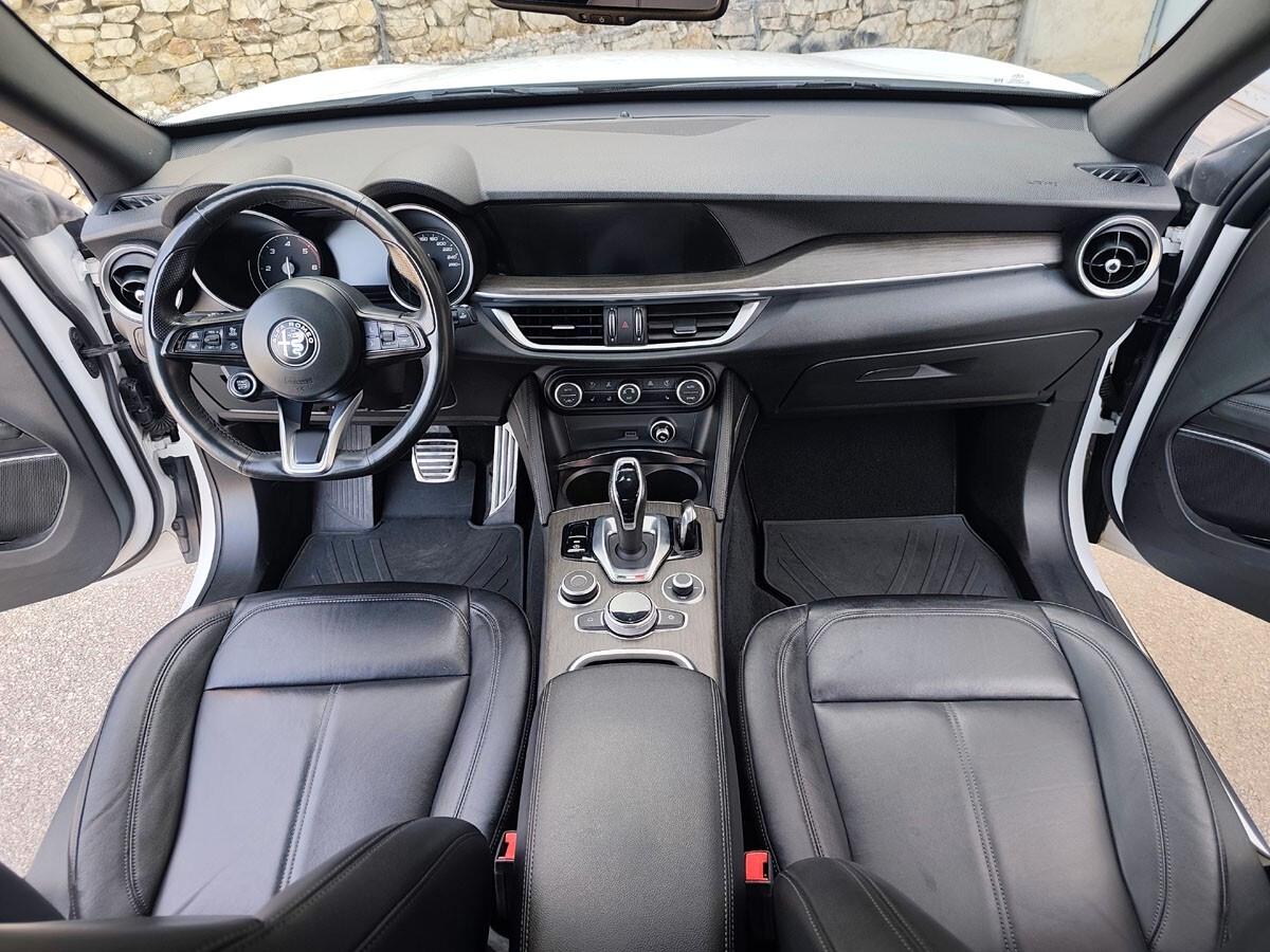 Alfa Romeo Stelvio 2.2 Turbodiesel 210 CV AT8 Q4 Ti