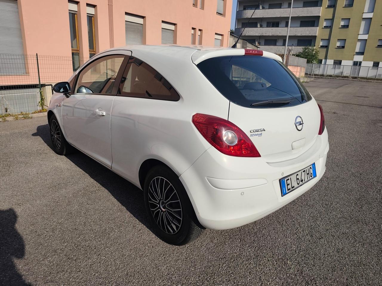 Opel Corsa 1.2 Benz euro 5 3 porte
