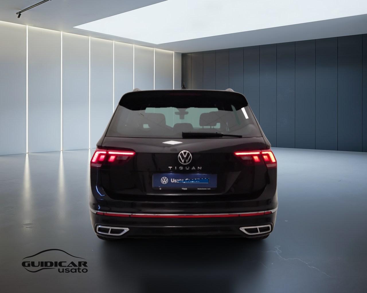 VOLKSWAGEN Tiguan II 2021 - Tiguan 2.0 tdi R-Line 150cv dsg