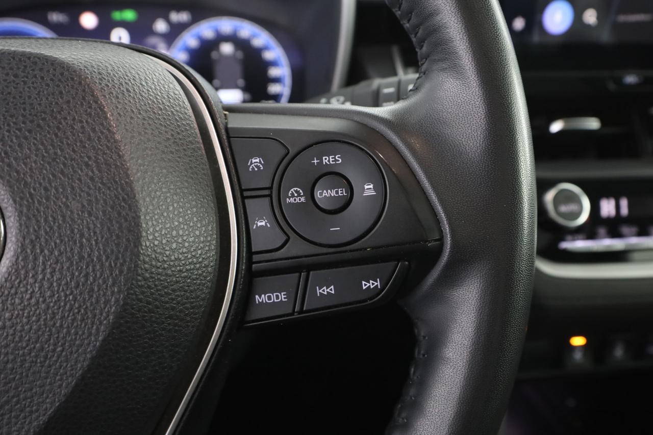 TOYOTA Corolla Cross 2.0 Hybrid 197 CV E-CVT Lounge