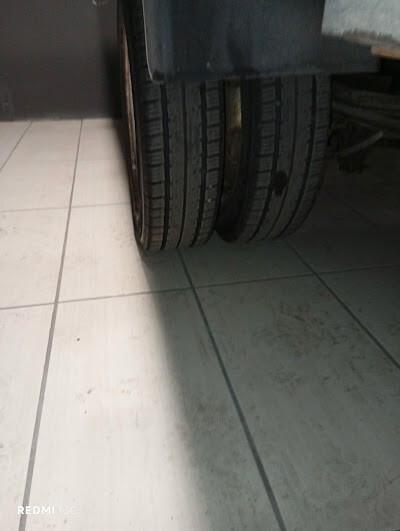 FORD TRANSIT RIBALTABILE TRILATERALE GEMMELLATO DEL 2005 IVA