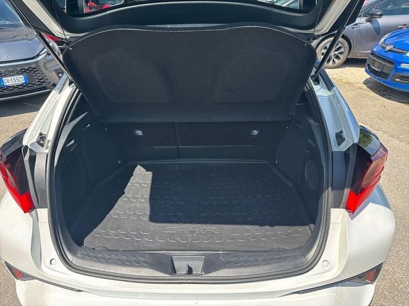 Toyota C-HR 1.8h Lounge e-cvt