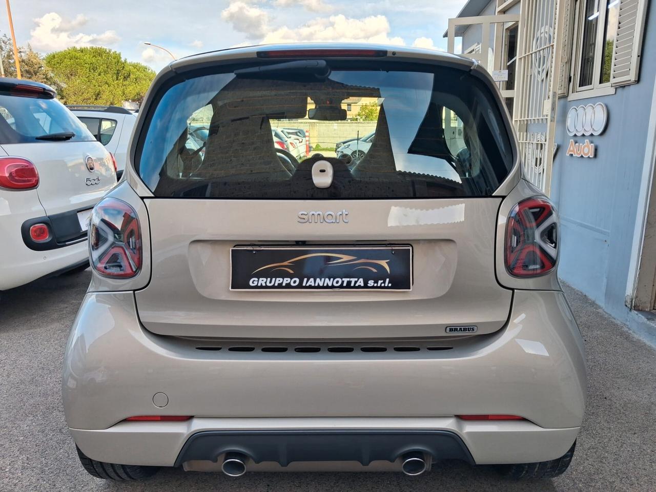 Smart ForTwo BRABUS 0.9 TURBO 109 C.V. ALLESTIMENTO ASTON MARTIN UNICA