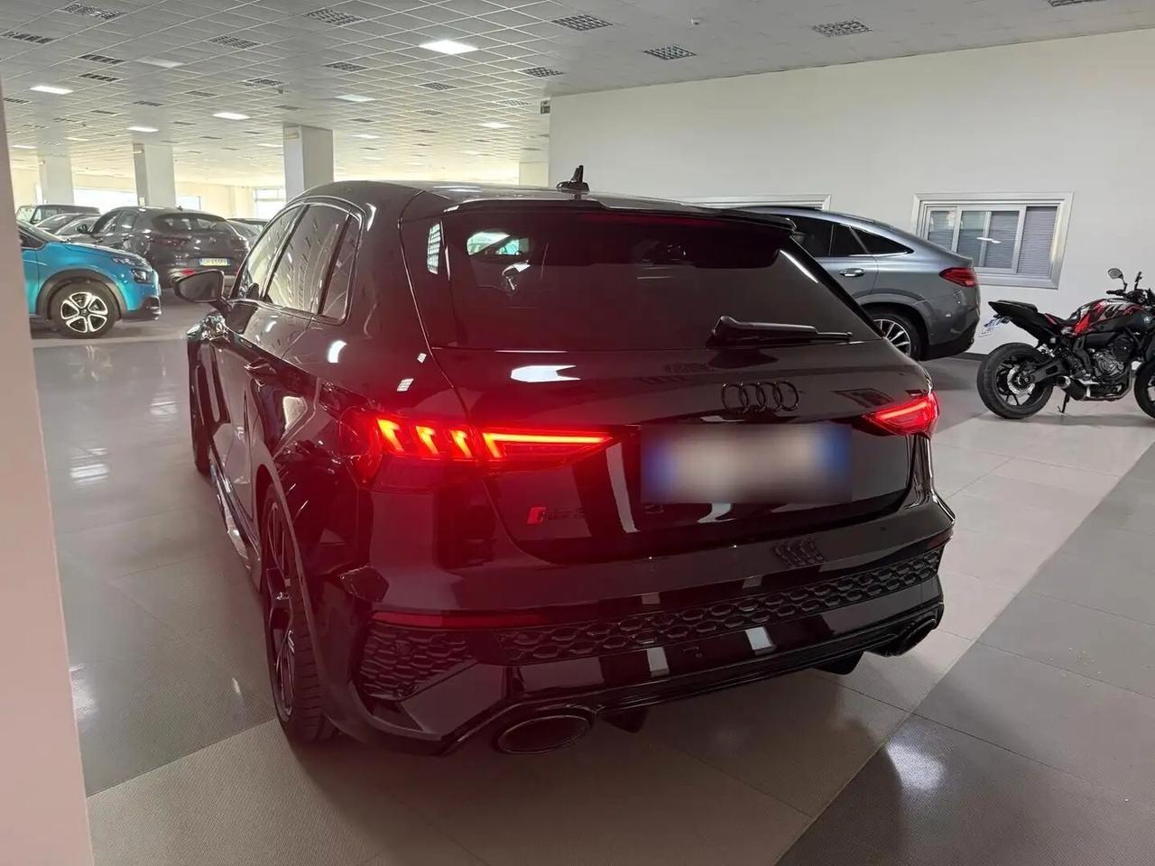 Audi A3 RS 3 SPB TFSI quattro S tronic