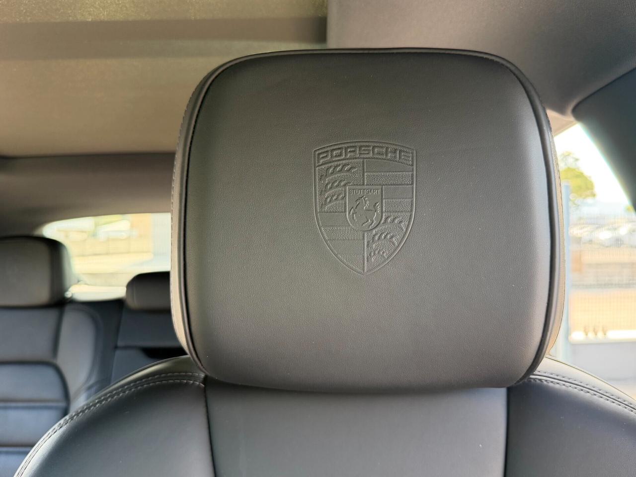 Porsche Macan 2.0 /TETTO/SCARICO/NAVI/21"/CARPLAY/LED/KM DOC