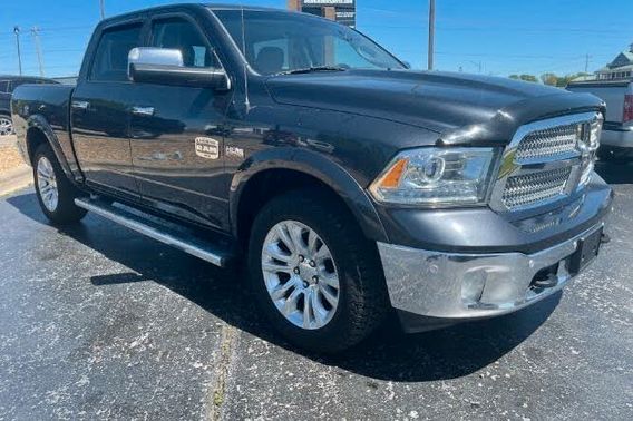 Dodge Ram Longhorn 4x4 5.7 V8 Gpl