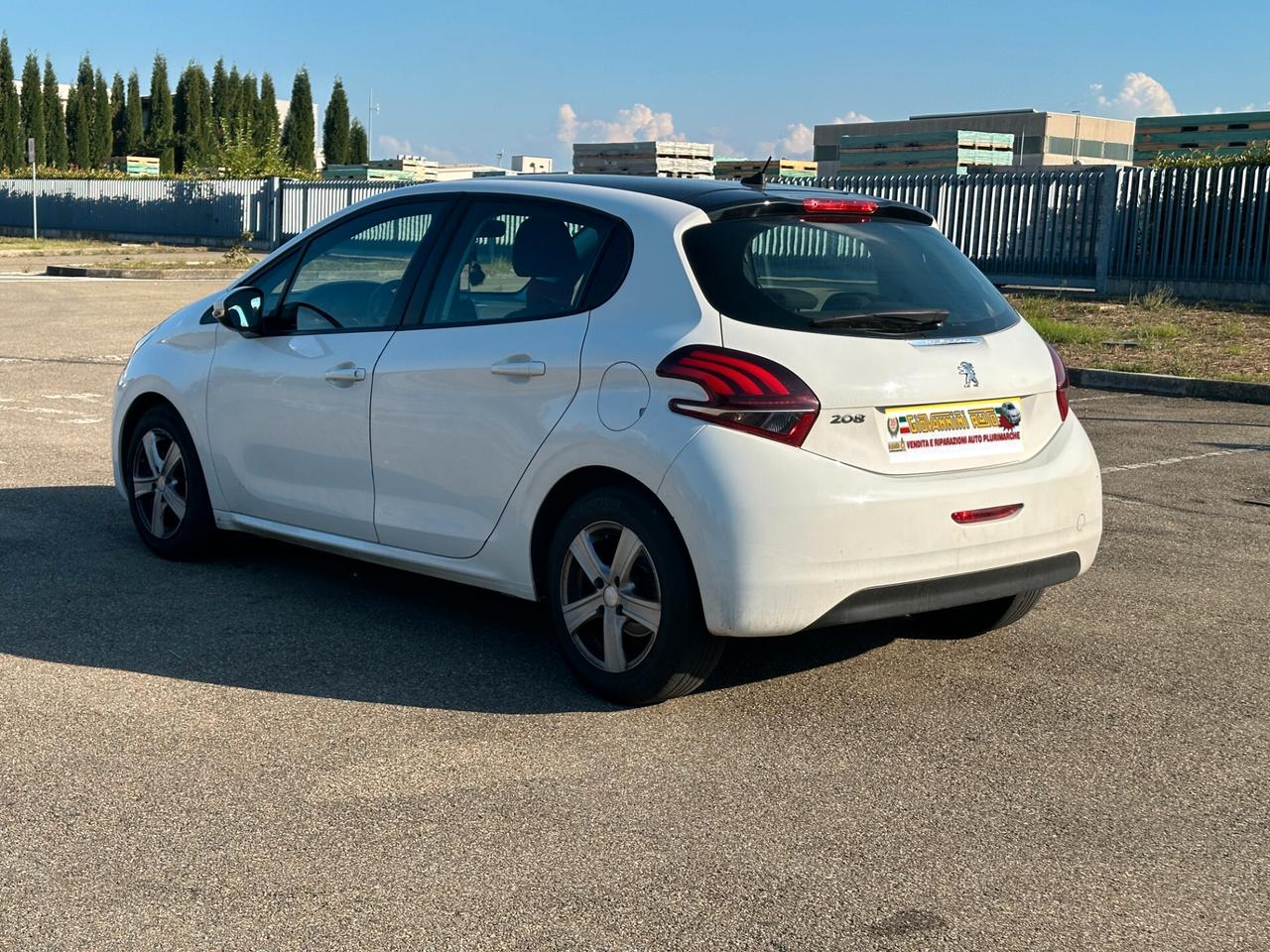 Peugeot 208 BlueHDi 100 S&S 5 porte GT Line