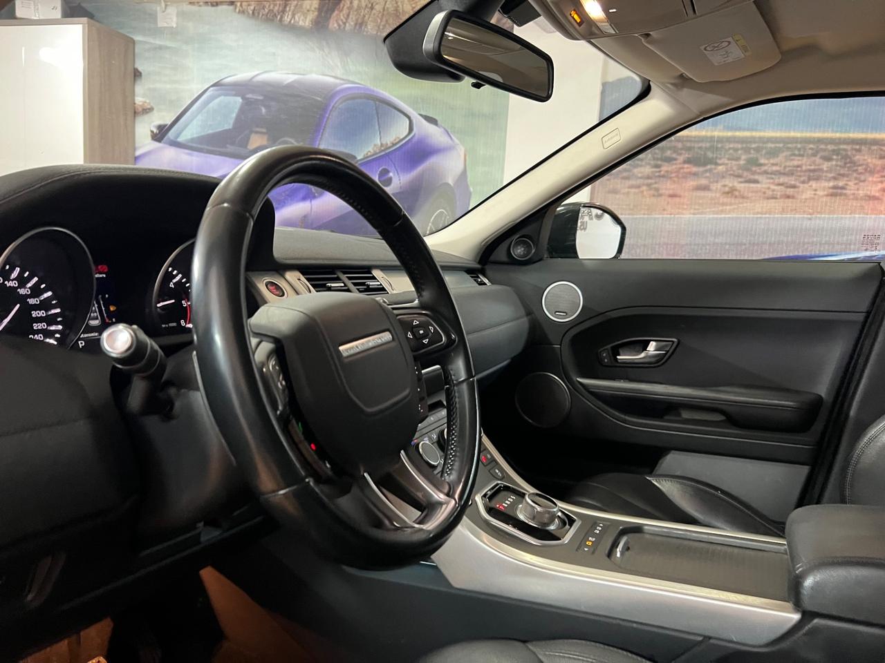 Land Rover Range Evoque 2.2 TD4 5p. Dynamic