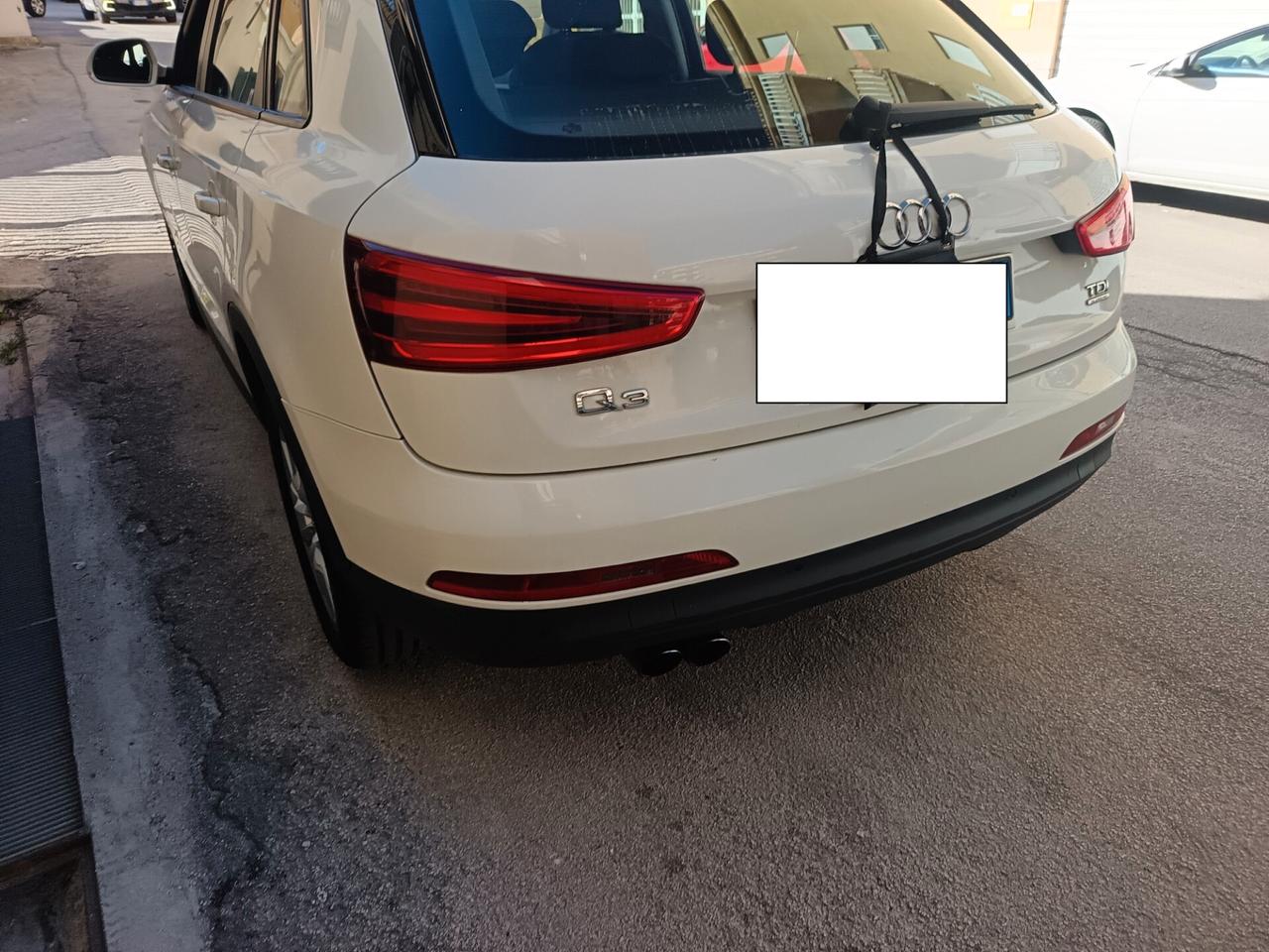 Audi Q3 2.0 TDI 140cv Business