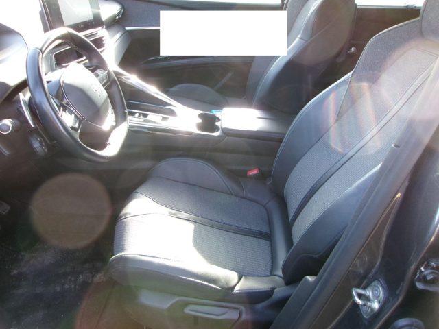 PEUGEOT 5008 BlueHDi 130 S&S EAT8 Allure Pack