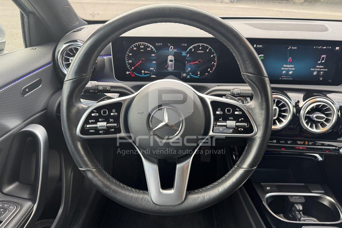 MERCEDES A 200 Sport