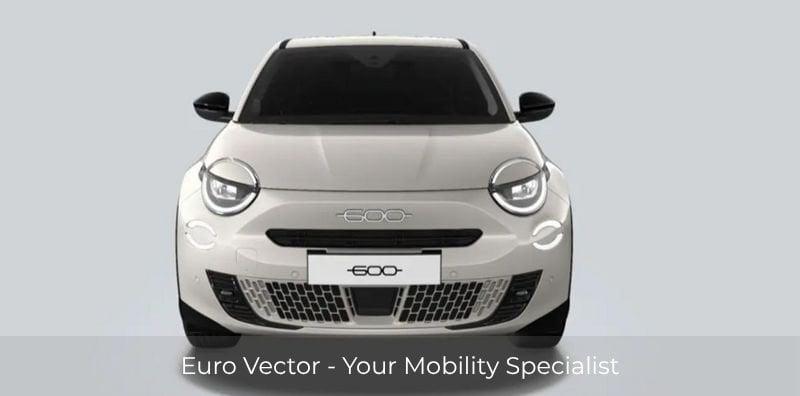 FIAT 600 600 1.2 hybrid La Prima 110cv auto