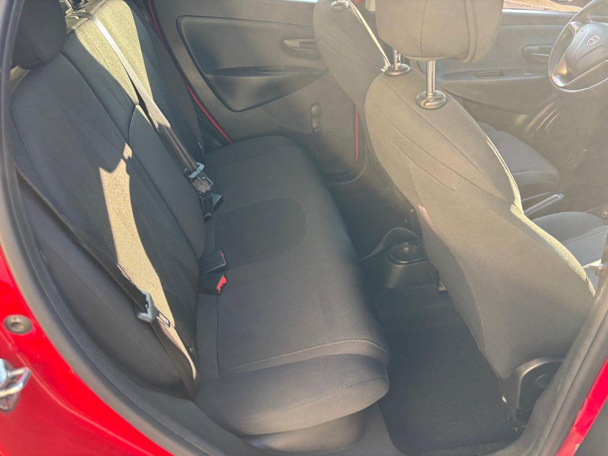 LANCIA Ypsilon 1.2 69 CV 5p.GPL Ecochic Silver