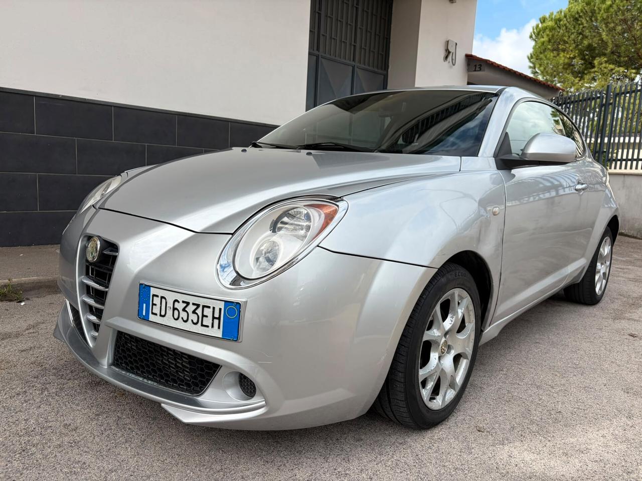 Alfa Romeo MiTo 1.6 JTDm 16V Distinctive Sport Pack