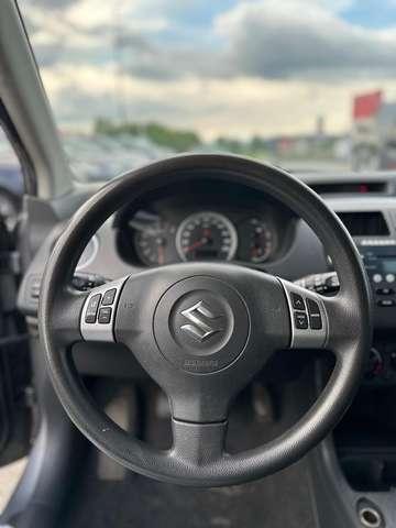 Suzuki Swift Swift 5p 1.3 16v GLX