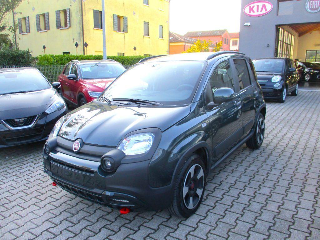 Fiat Panda 1.0 Hybrid Cross CarPlay/Sensori