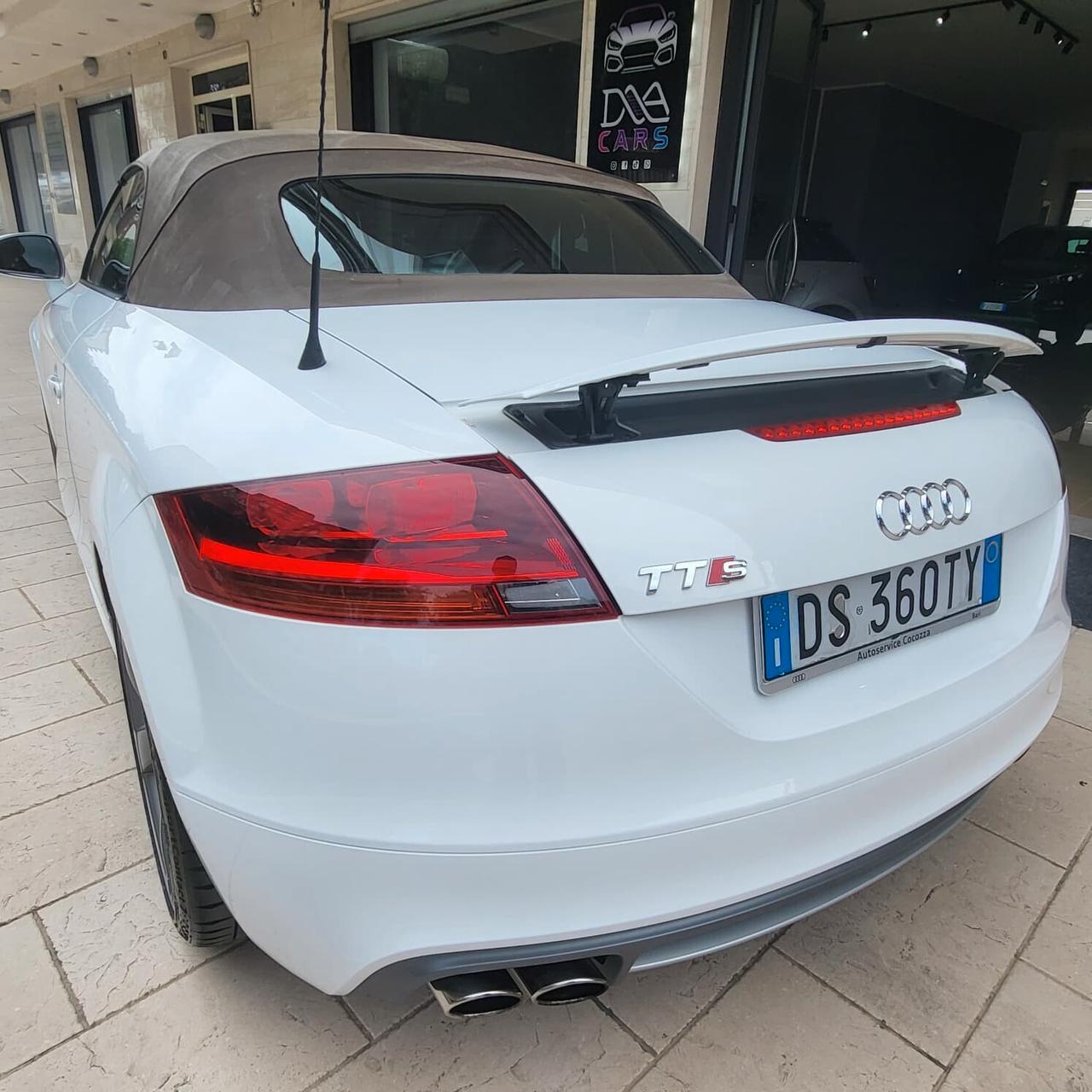 Audi TT TTS Roadster 2.0 272 CV TFSI quattro S tronic