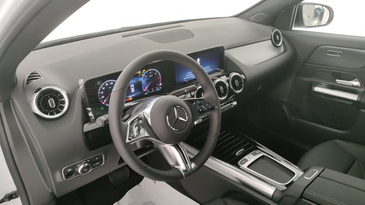 Mercedes-Benz GLA 200 d Automatic 4MATIC
