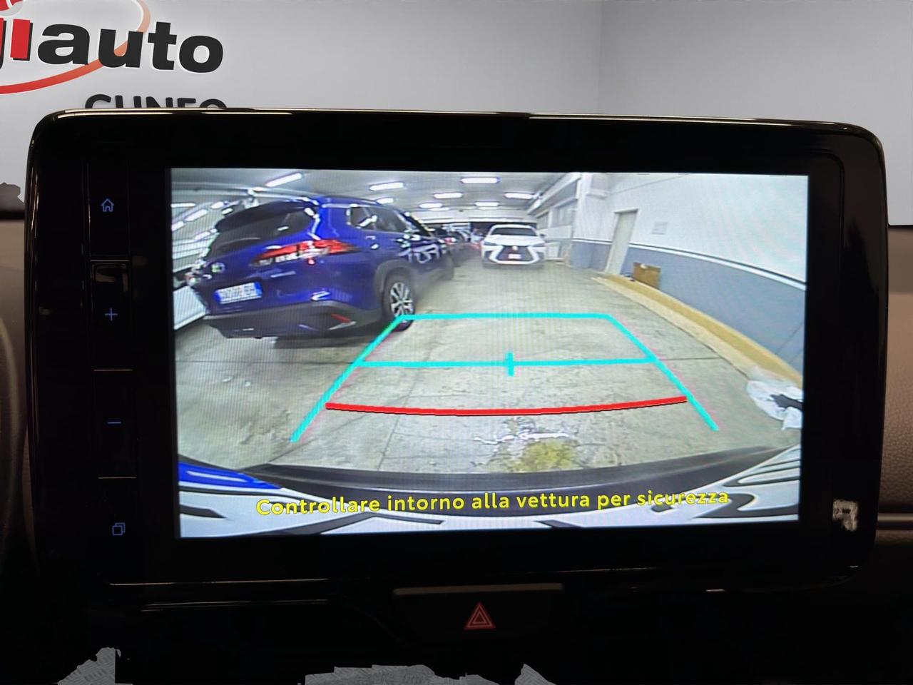 Toyota Yaris Cross 1.5h Lounge fwd 116cv e-cvt