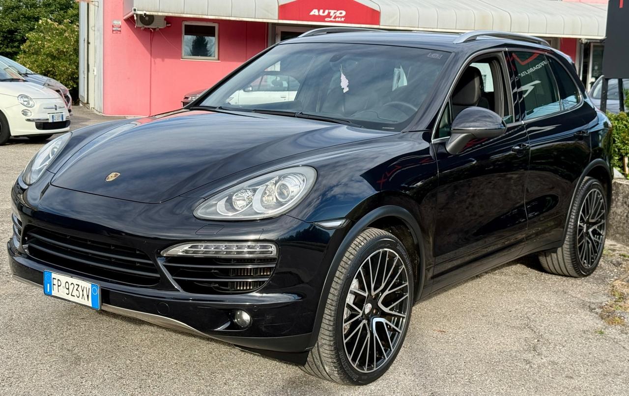 Porsche Cayenne 3.0 Diesel V6 SERVICE PORSCHE