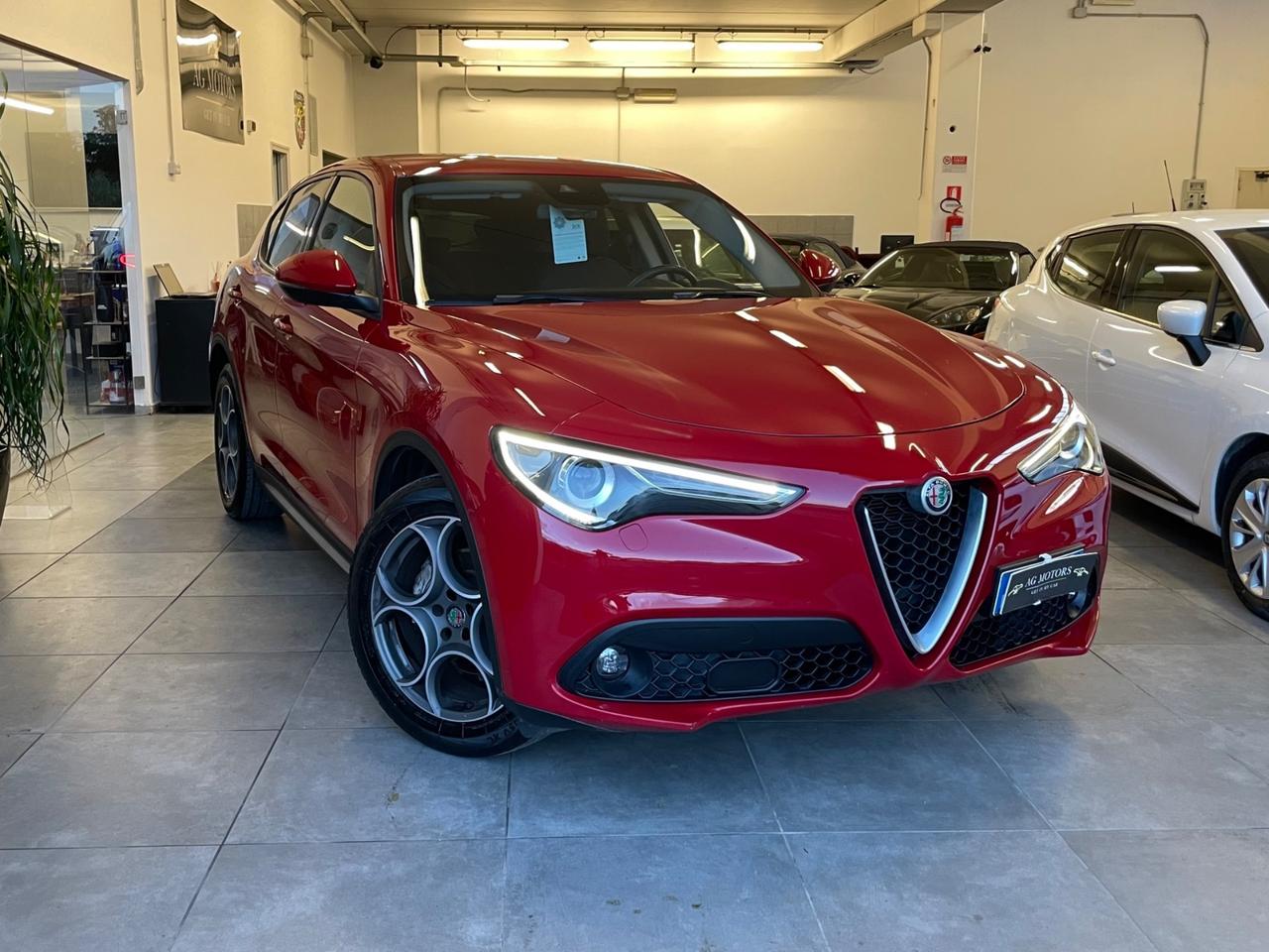 Alfa Romeo Stelvio 2.2 Turbodiesel 160 CV AT8 RWD Sport-Tech