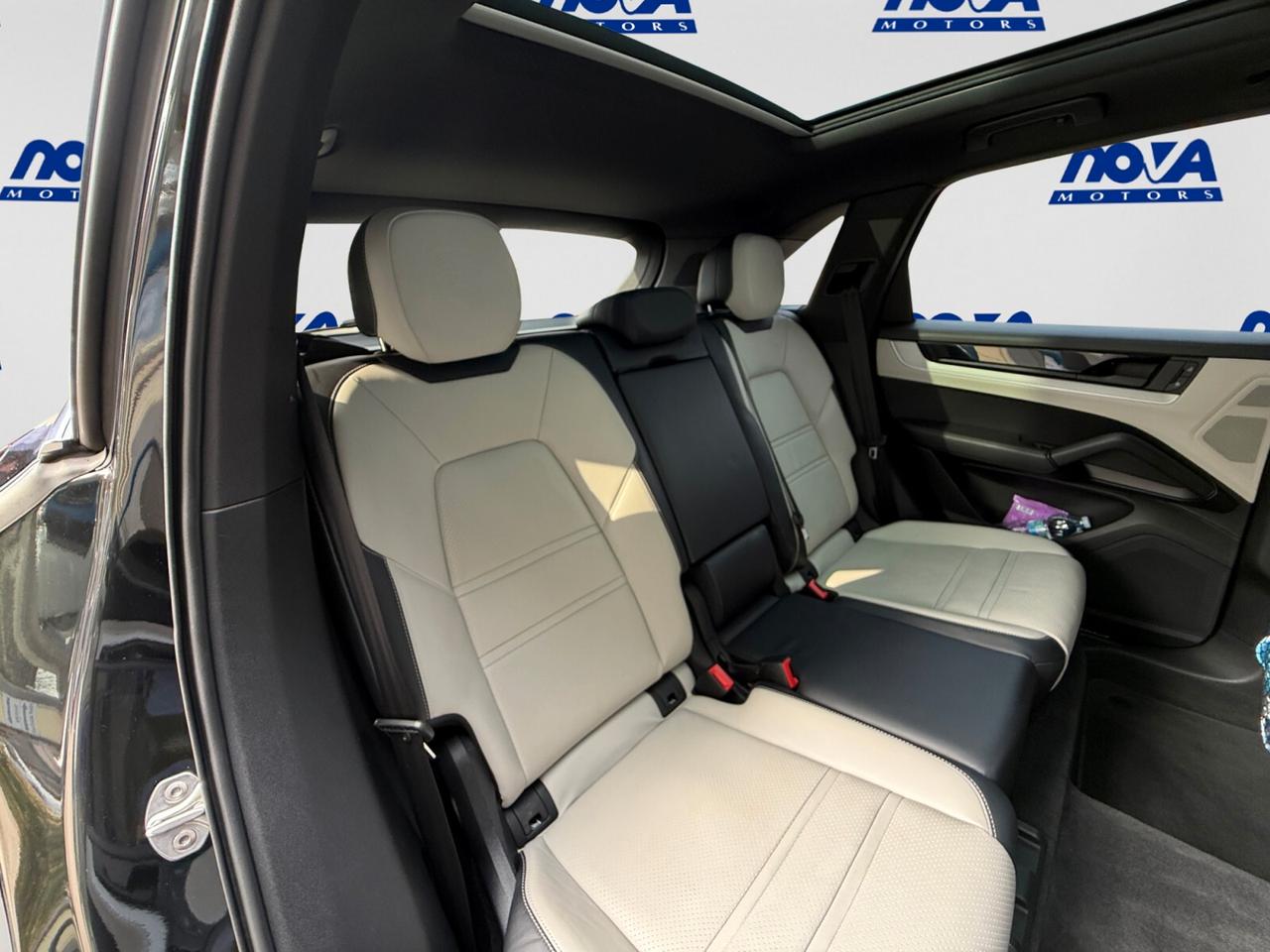 Porsche Cayenne 3.0 V6 E-Hybrid IVA ESPOSTA Full optional