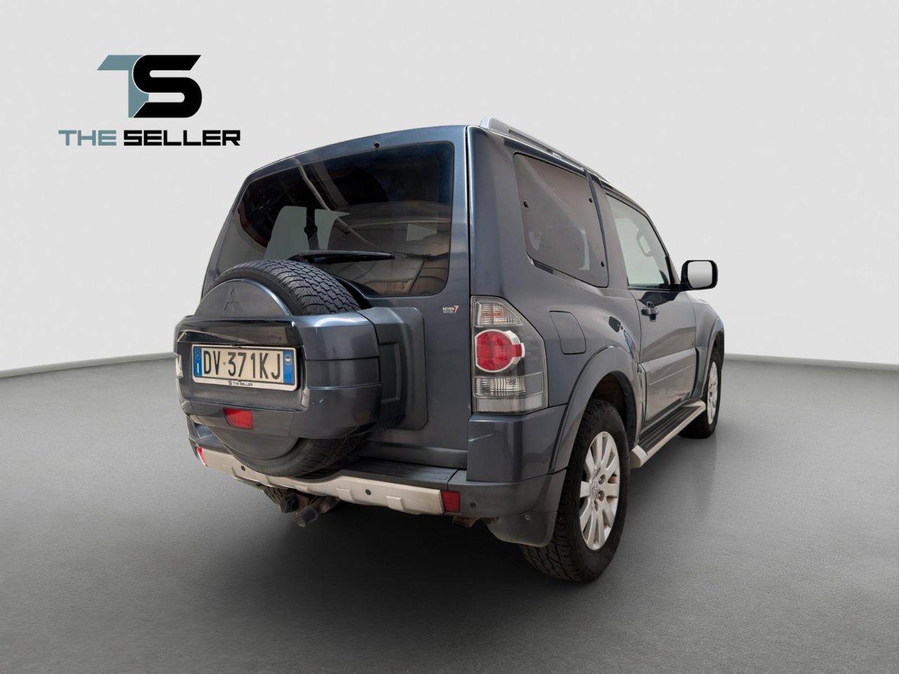 Mitsubishi Pajero 3 Porte Pajero 3p 3.2 CR Instyle auto