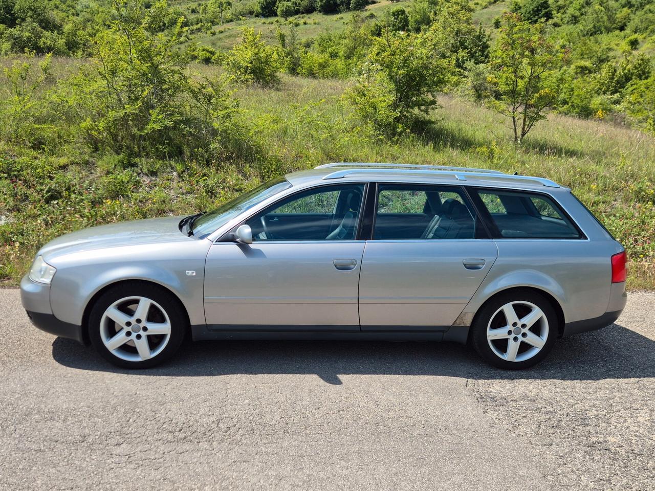 Audi A6 2.7 V6 turbo cat Avant quattro
