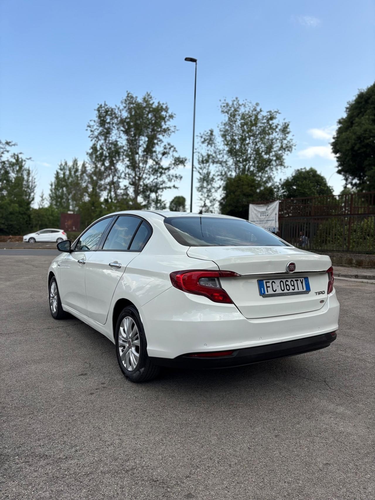 Fiat Tipo 1.4 cc Benzina GPL 5 porte Lounge 90cv 2016