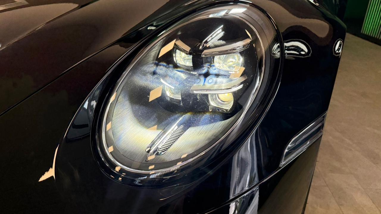 PORSCHE 992 CARRERA CABRIO 2025
