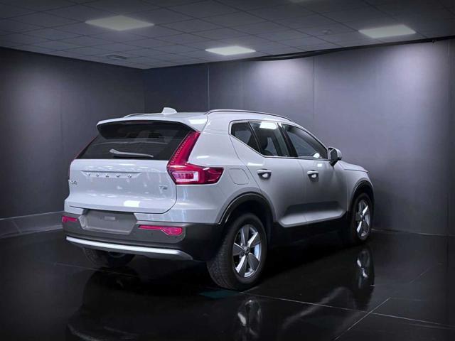 VOLVO XC40 T2 automatico Essential Prezzo REALE