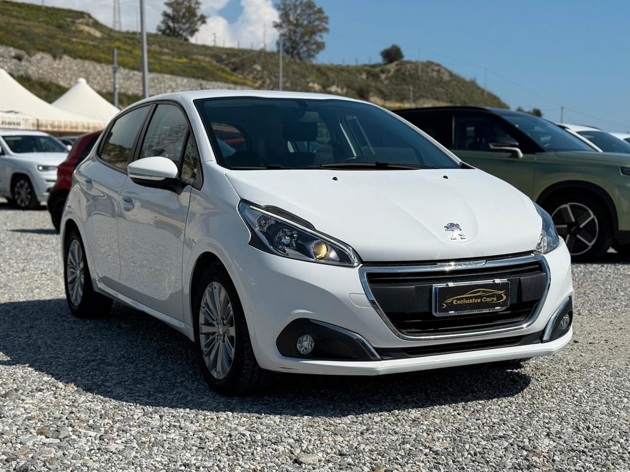 Peugeot 208 BlueHDi 100 S&S 5 porte Signature