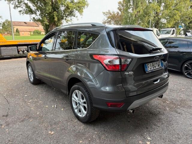 Ford Kuga 1.5 TDCI 120 CV S&S 2WD Powershift Titanium