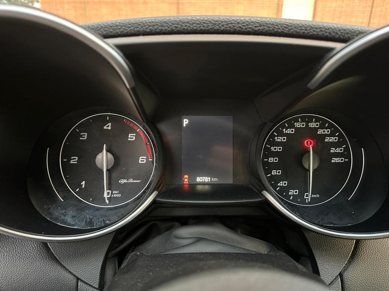 Alfa Romeo Giulia 2.2 Turbodiesel 150 CV