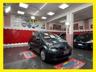 Toyota Aygo 1.0 68cv Connect - 2011